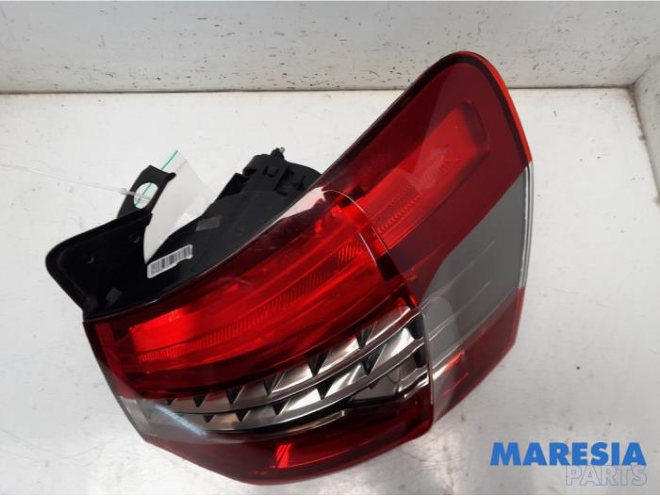 Citroen - C5 - Taillight, right