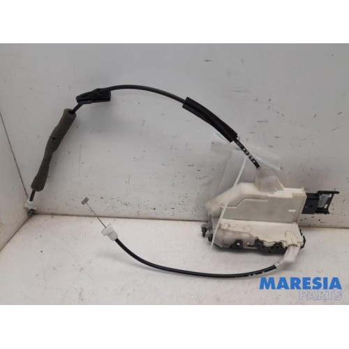 Citroen - C5 - Front door lock mechanism 4-door, right