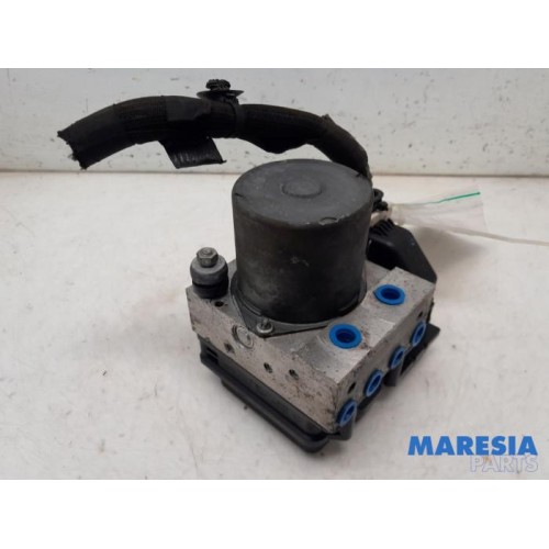 Citroen - C5 - ABS pump