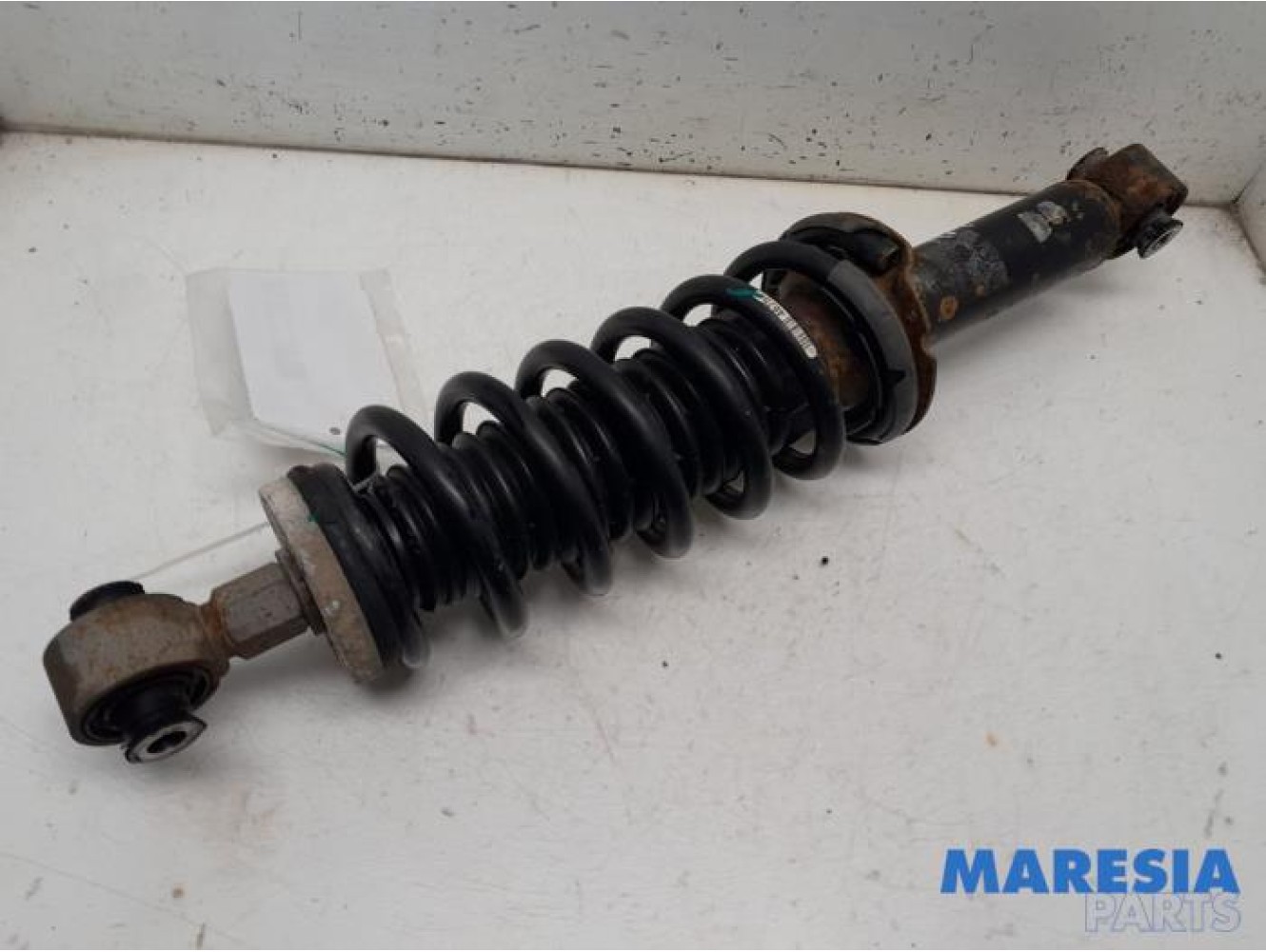Citroen - C5 - Rear shock absorber rod, right