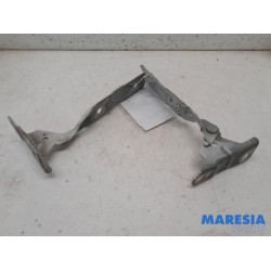 Citroen - C5 - Bonnet Hinge