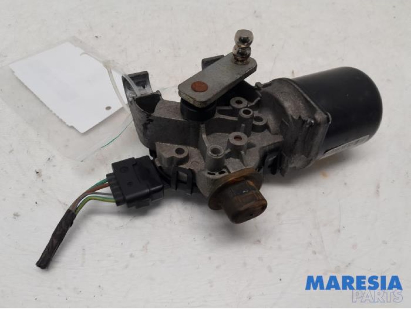 Citroen - C4 Cactus - Front wiper motor
