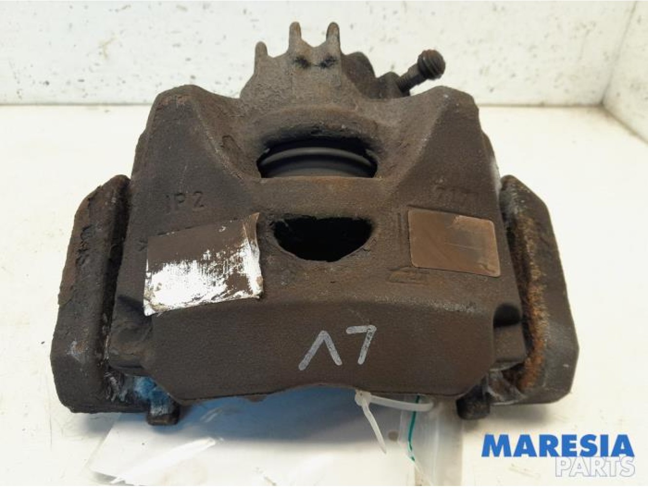 Peugeot - Partner - Front brake calliper, left