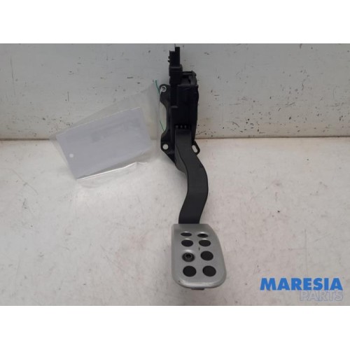 Citroen - DS3 - Accelerator pedal