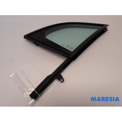 Citroen - DS3 - Quarter light, front left