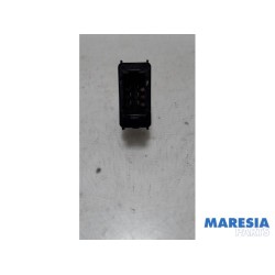 Citroen - DS3 - Electric window switch