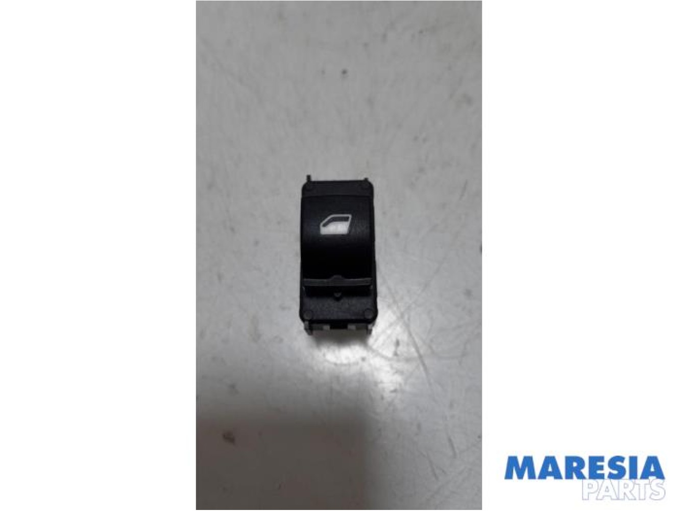 Citroen - DS3 - Electric window switch