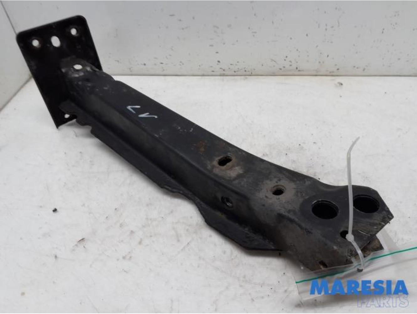 Fiat - Panda - Front part support