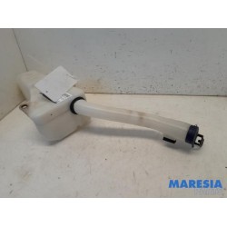 Fiat - Panda - Front windscreen washer reservoir