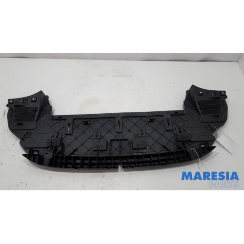 Peugeot - 3008 - Bumper bottom