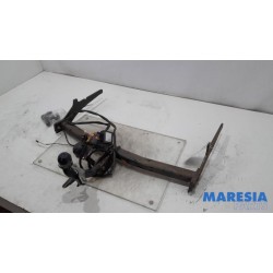 Renault - Clio - Towbar