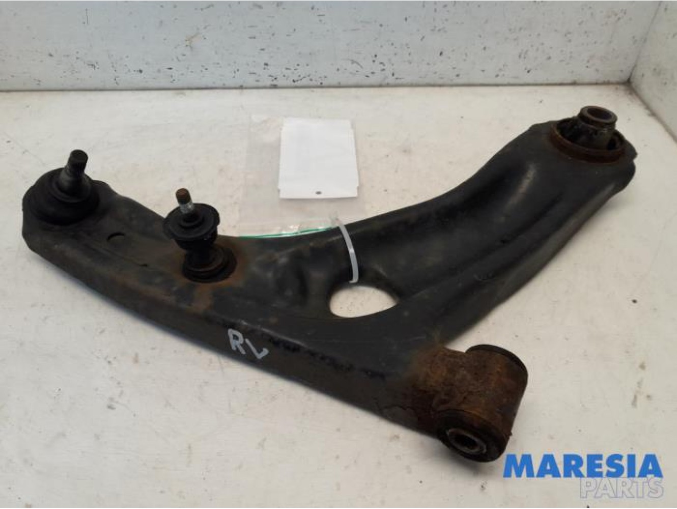 Peugeot - 107 - Querlenker unten rechts vorne