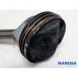 Citroen - DS3 - Connecting rod