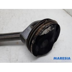 Citroen - DS3 - Connecting rod