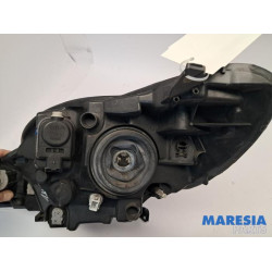 Peugeot - 107 - Koplamp rechts