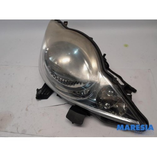 Peugeot - 107 - Headlight, right
