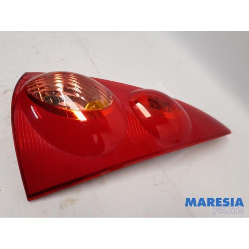 Peugeot - 107 - Taillight, right