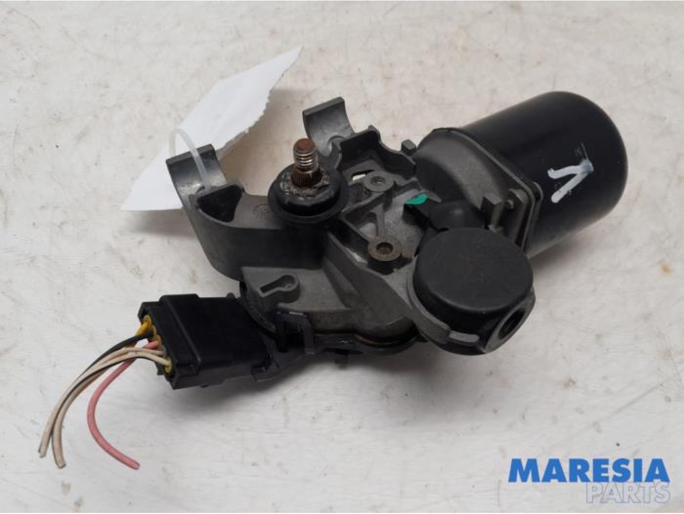 Peugeot - 107 - Front wiper motor