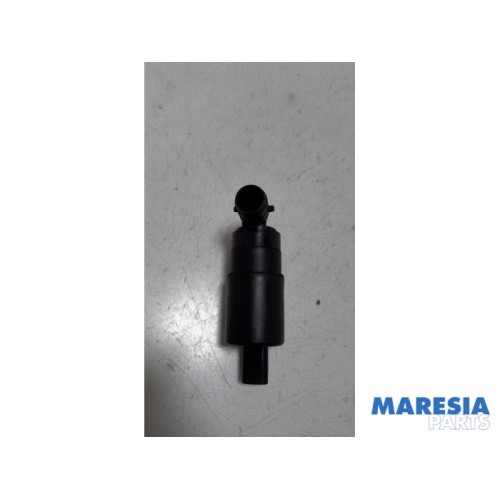 Peugeot - 107 - Windscreen washer pump