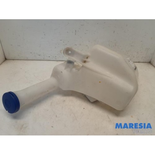 Peugeot - 107 - Front windscreen washer reservoir