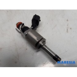 Renault - Clio - Injector (petrol injection)