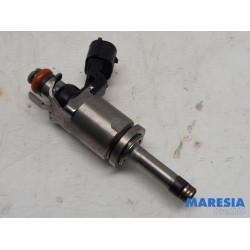 Renault - Clio - Injector (petrol injection)
