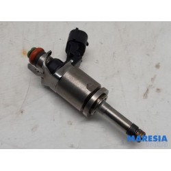 Renault - Clio - Injector (petrol injection)