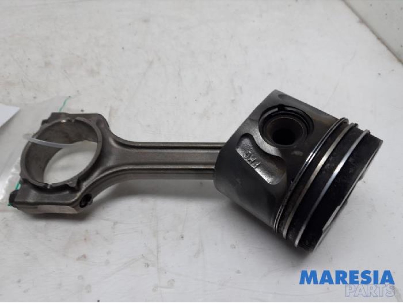 Fiat - Doblo - Connecting rod
