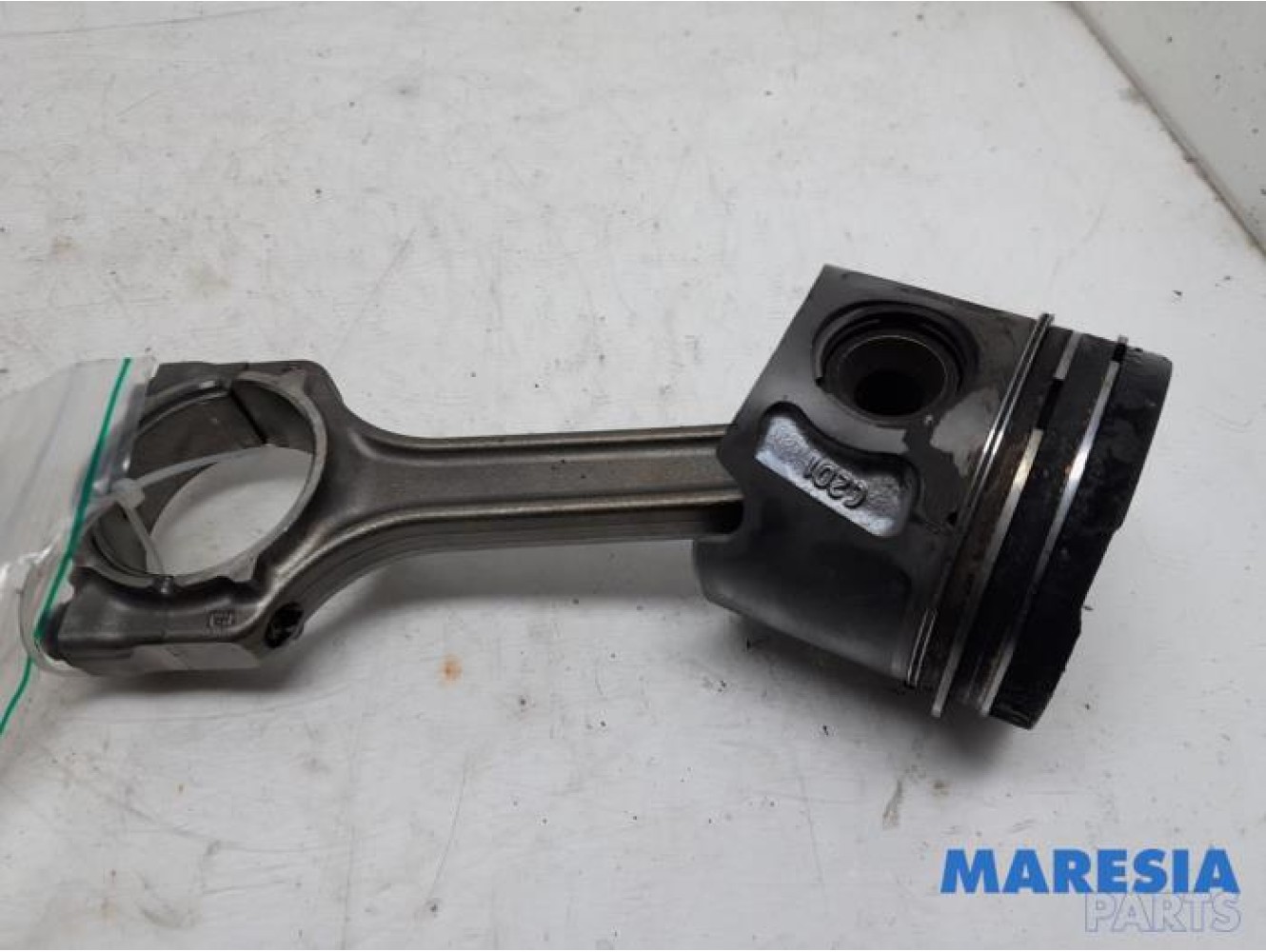 Fiat - Doblo - Connecting rod