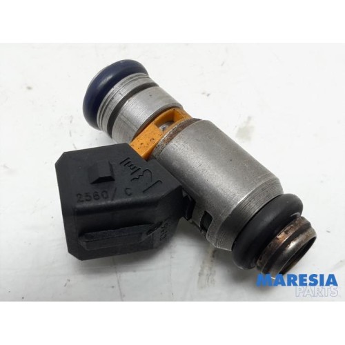 Fiat - 500 - Injector (petrol injection)