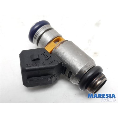 Fiat - 500 - Injector (petrol injection)