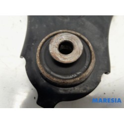 Renault - Twingo - Front lower wishbone, right