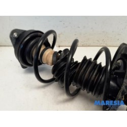 Renault - Twingo - Front shock absorber rod, right