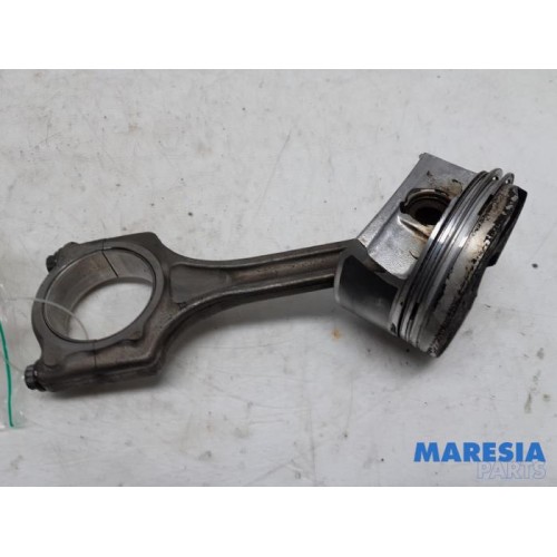Peugeot - 3008 - Connecting rod