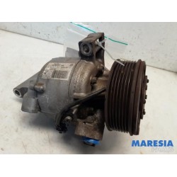 Renault - Twingo - Air conditioning pump