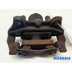 Renault - Twingo - Front brake calliper, right