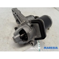 Renault - Captur - Starter