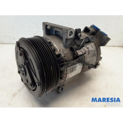 Renault - Captur - Air conditioning pump