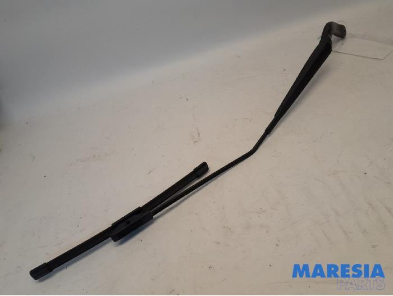 Renault - Twingo - Front wiper arm