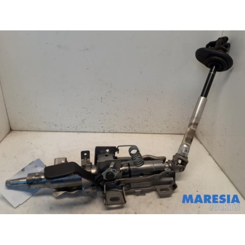 Renault - Twingo - Steering column housing