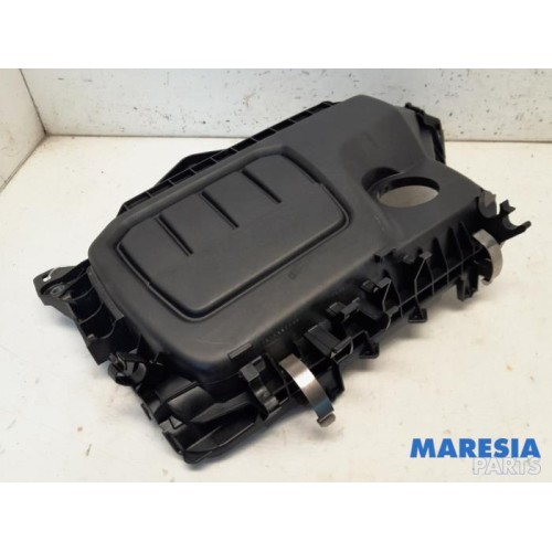 Opel - Vivaro - Engine cover