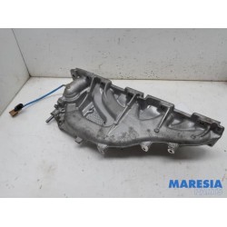 Opel - Vivaro - Intake manifold