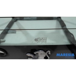 Peugeot - 107 - Fenster hinten
