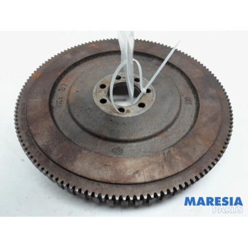 Renault - Clio - Flywheel