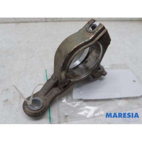 Renault - Clio - Support (miscellaneous)