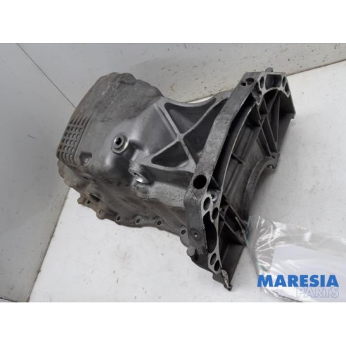 Renault - Clio - Sump