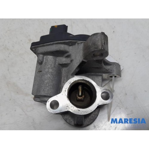 Opel - Vivaro - EGR Klep