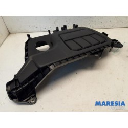 Renault - Trafic - Engine cover