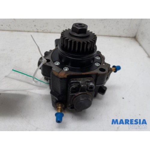 Renault - Trafic - Kraftstoffpumpe Mechanisch
