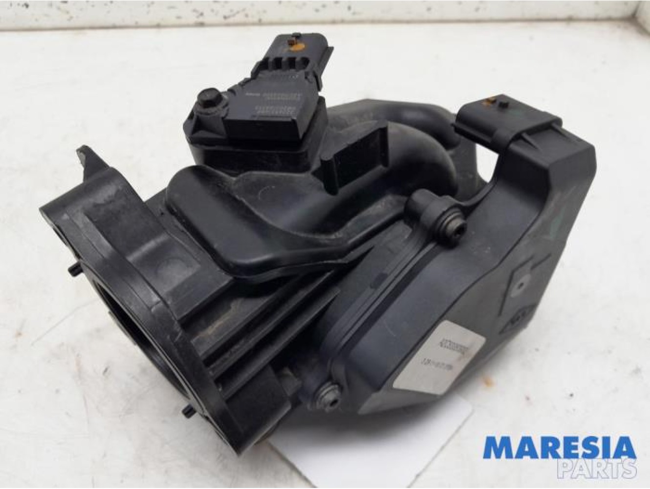 Opel - Vivaro - EGR Buis
